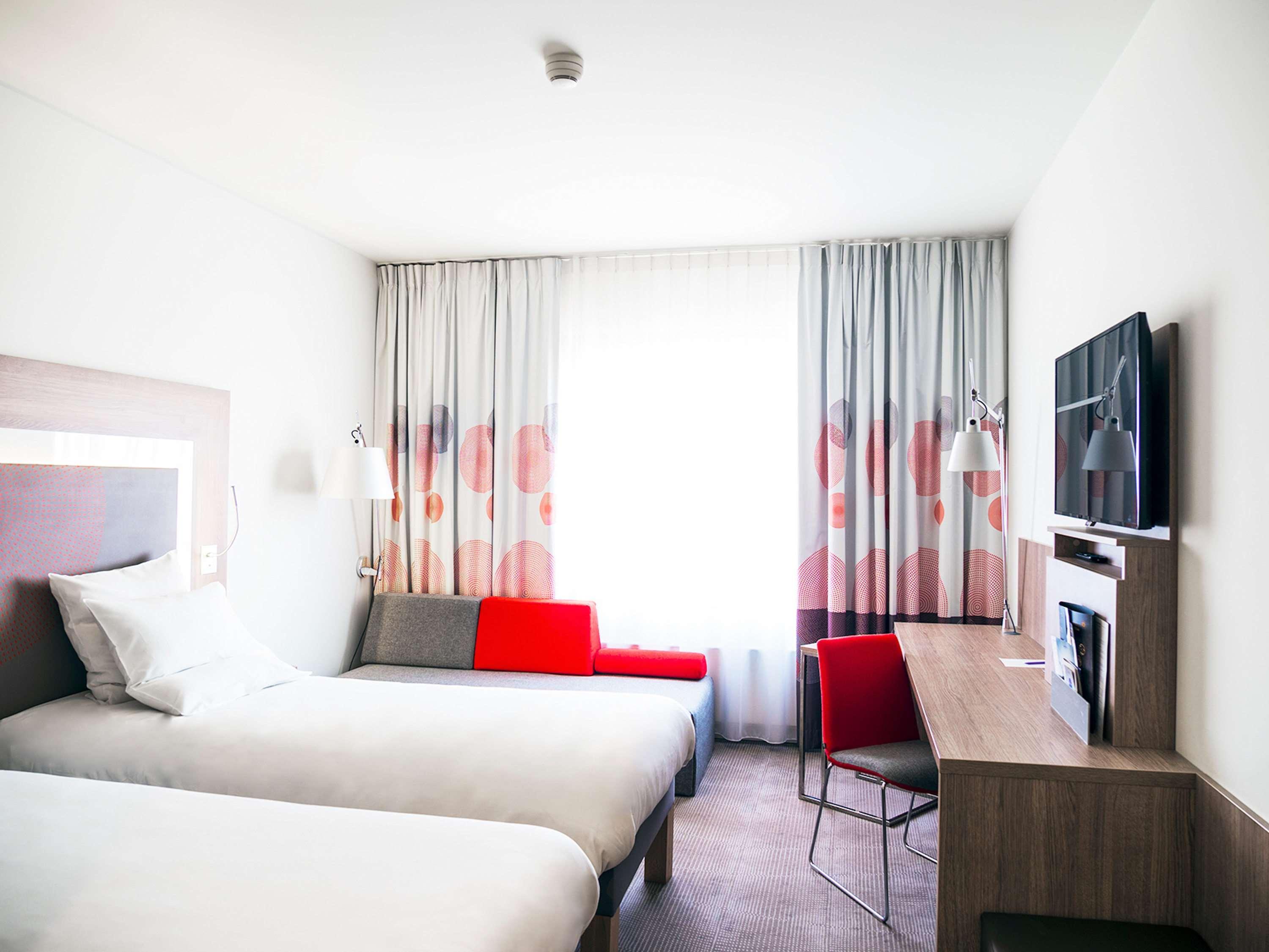 Novotel Centrum Hotel 4*